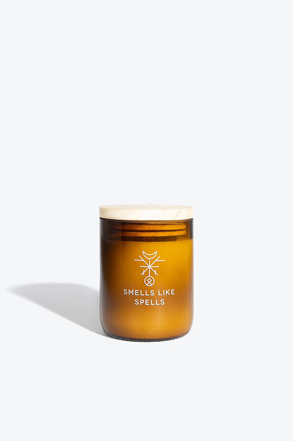 Soy was scented candle with wooden wick MIMIR Smells Like Spells